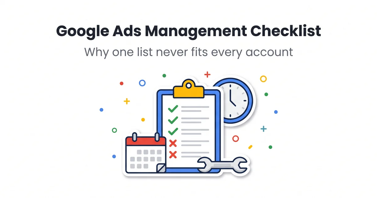 Ilustracija klipborda sa zelenim kvačicama i crvenim krstićima, kalendarom i satom, tema ritma upravljanja Google Ads nalogom